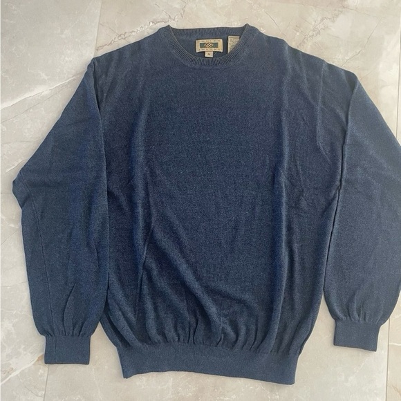 Joseph Abboud Men Sweater Size Medium Blue Long Sleeve Crew Neck Regular Fit - Picture 2 of 8